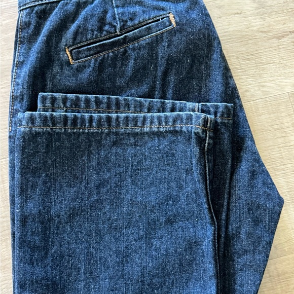 Like new Old Navy size 6 women’s coin pocket jeans double button zip front - Picture 3 of 8